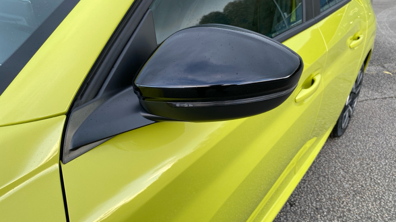 Peugeot 208 1.2 PureTech 100 Style 5dr Petrol Hatchback